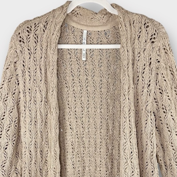 Leo & Nicole Tan Pointelle Cardigan Sweater XL Lacy Knit Neutral Linen Color - Picture 3 of 10